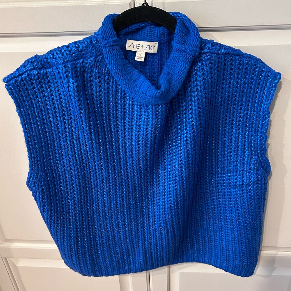 She + Sky Royal Blue Knit Top